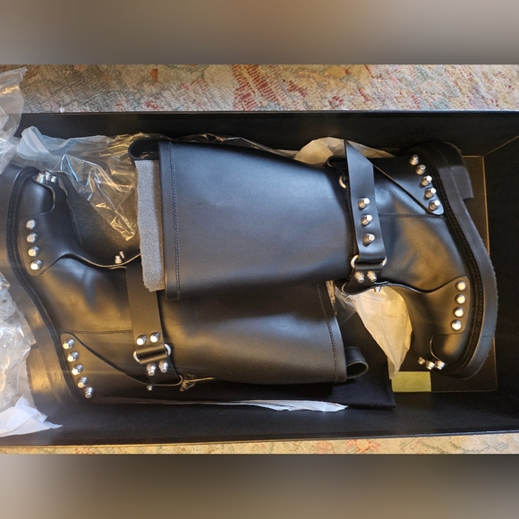 Alexander Wang dixon buckle boot in leather - Picture 9 of 9